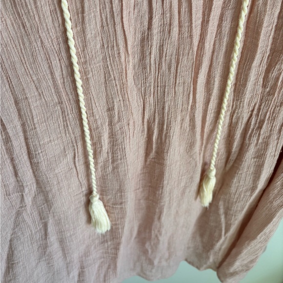 Boho Umgee Blush and Cream Lace Blouse with Embroidered sleeves in size large - Picture 5 of 14